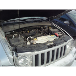 Замена лампы накаливания Jeep Liberty 2010
